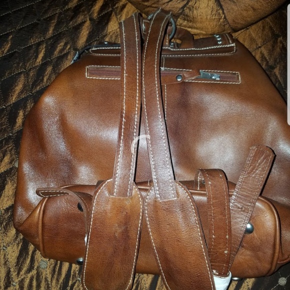 Backpack - Picture 2 of 3